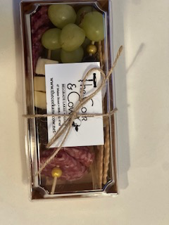 Vegetarian Mini Charcuterie Box for 1