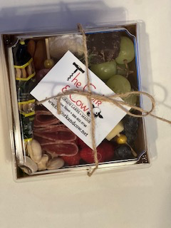 Mini Charcuterie Box for 1